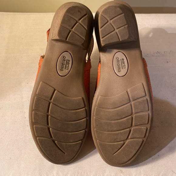 Earth Origins Marietta Maureen Leather Front Zip Heeled Sandals Ginger Spice - Picture 4 of 4